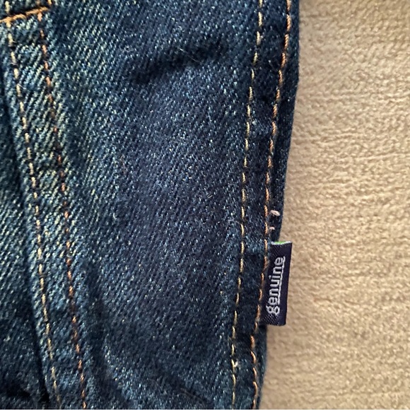 Genuine Baby from OSHKOSH Denim Jean Jacket With Detachable Hood Like New 9Mo - Picture 9 of 11